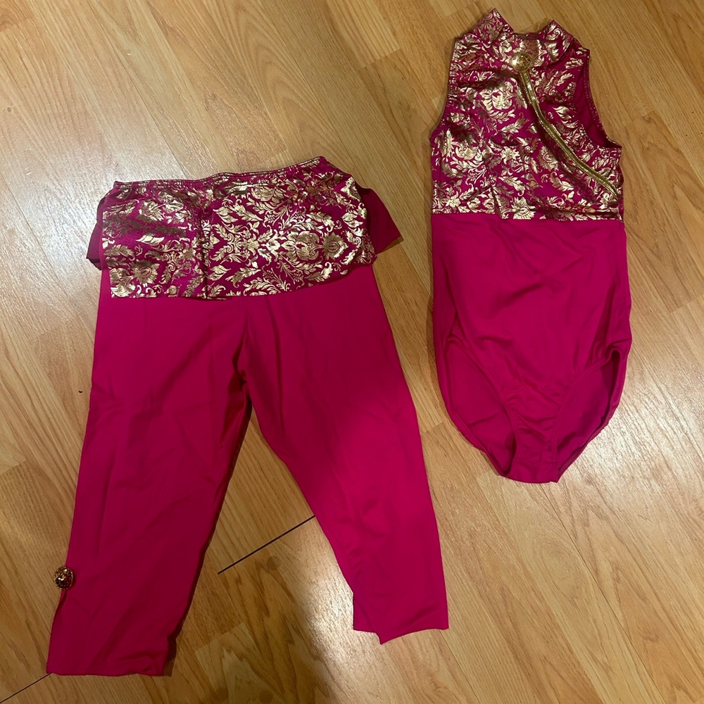 Cicci two piece leotard and capri pants oriental dance costume size large child